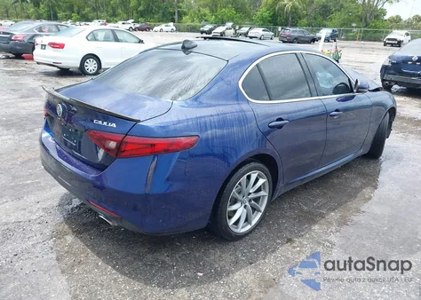 2017 Alfa Romeo Giulia Awd z USA, uszkodzony, nr VIN ZARFAEDN2H7545488